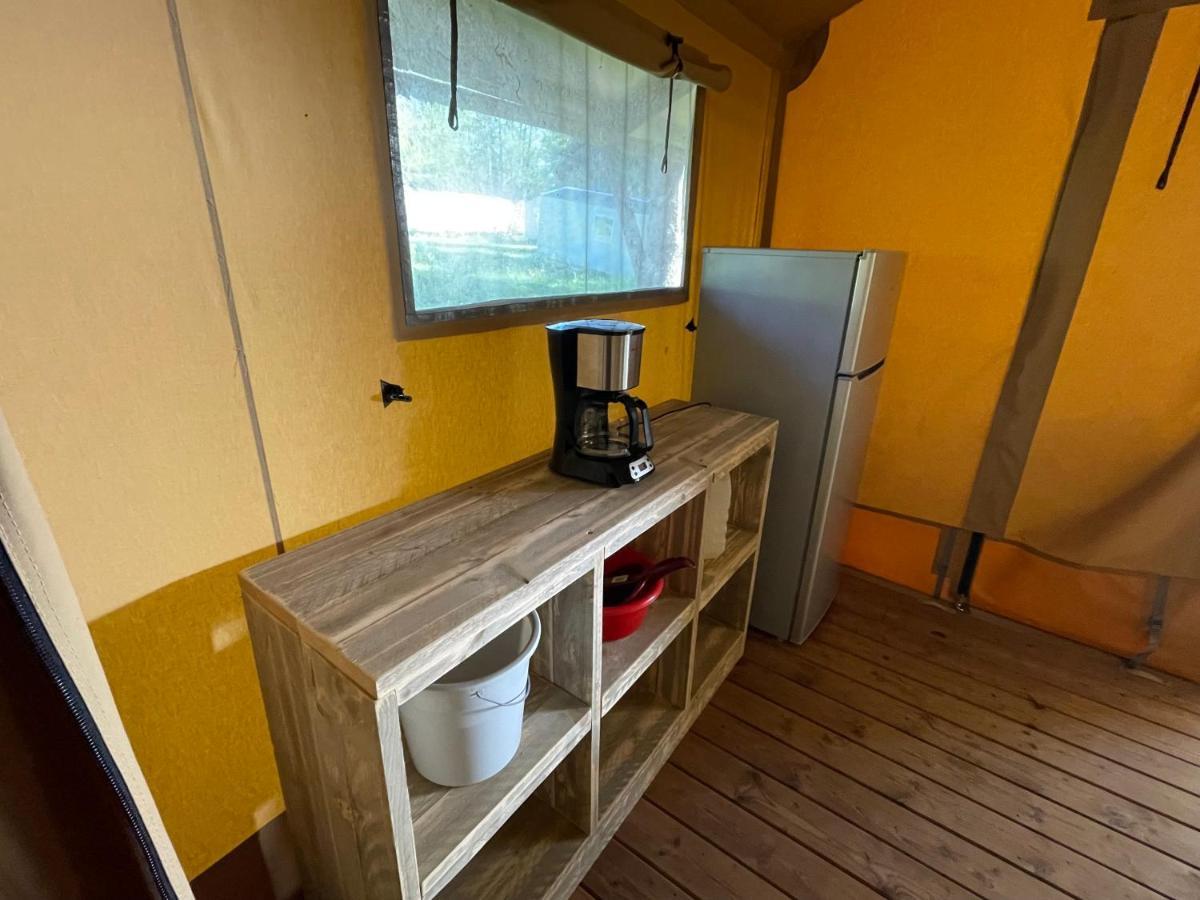 Camping Paradis De Maillac Sainte-Nathalène エクステリア 写真